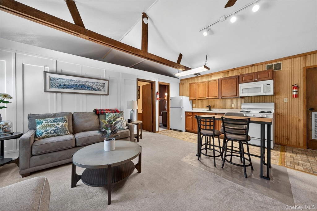 5 Canterbury Road - Photo 11
