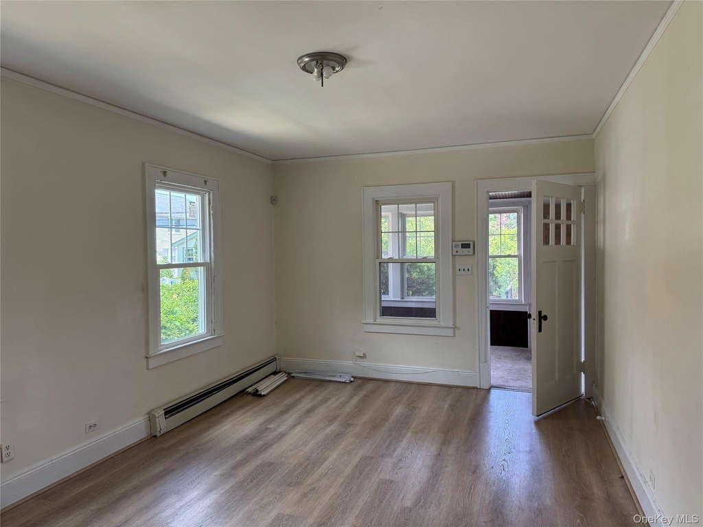28 Sound Beach Avenue - Photo 3