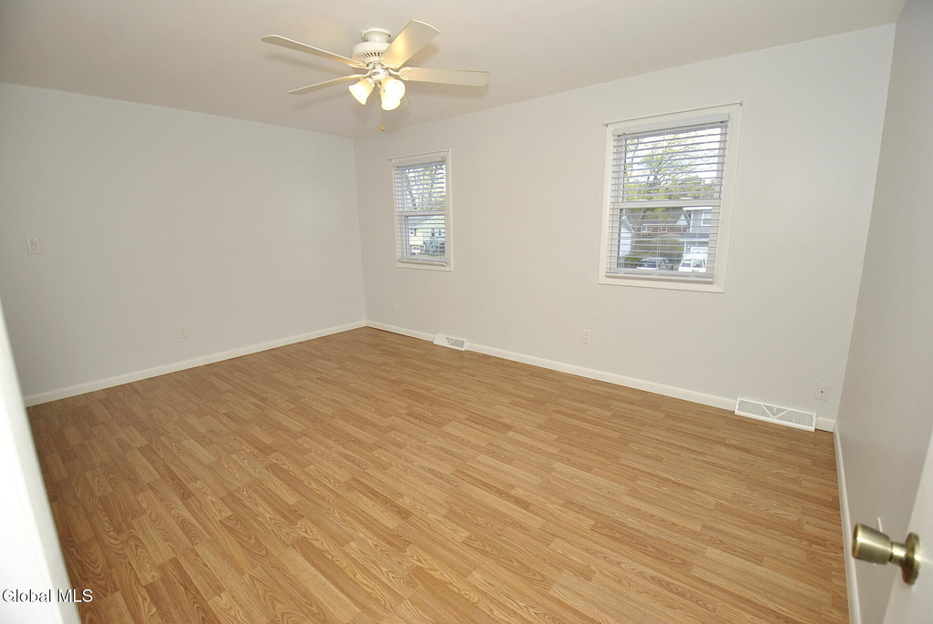 33a Ledgewood Drive - Photo 6