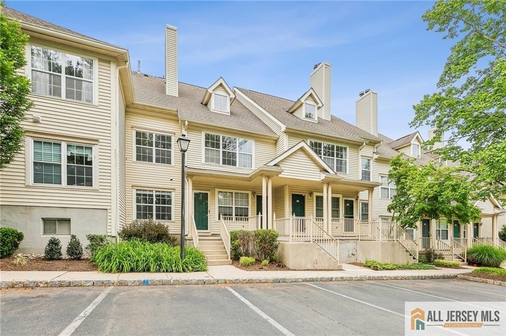 624 Brickhouse Road - Photo 2