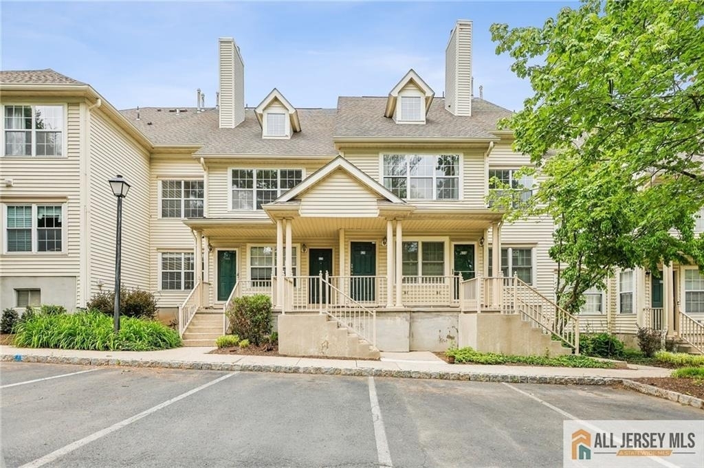 624 Brickhouse Road - Photo 1