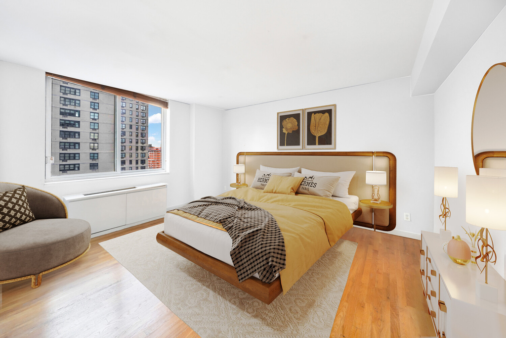 343 E 74th Street - Photo 1