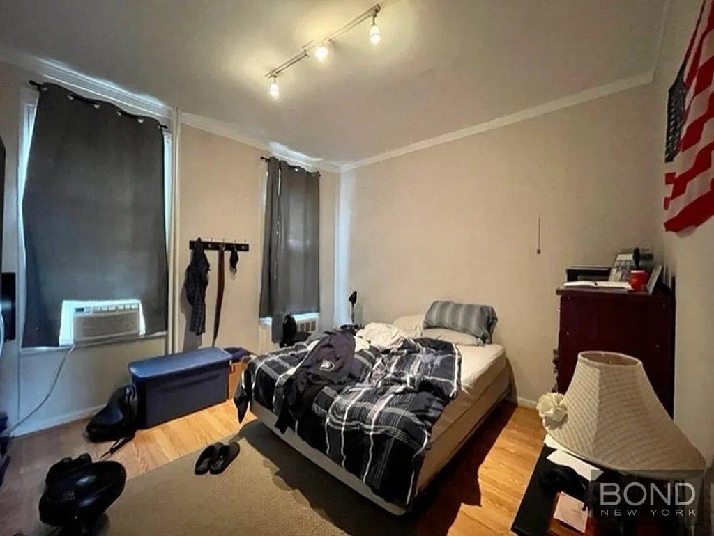 32-11 38th Avenue - Photo 7
