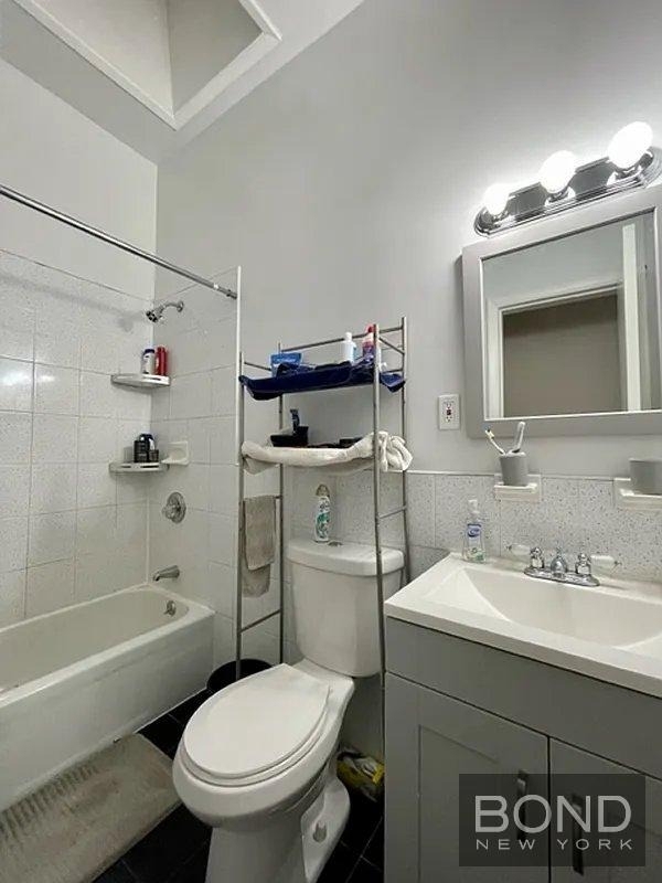 32-11 38th Avenue - Photo 8
