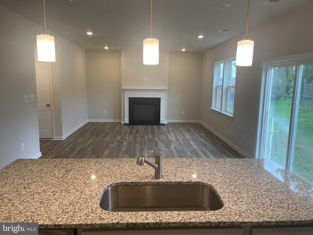 11 Forest Grove Avenue - Photo 3