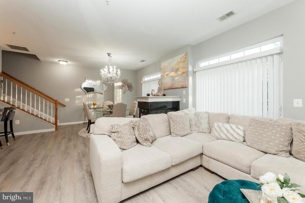 13949 Hollow Wind Way - Photo 3