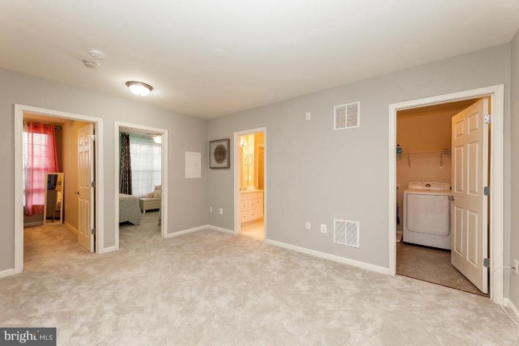 13949 Hollow Wind Way - Photo 9