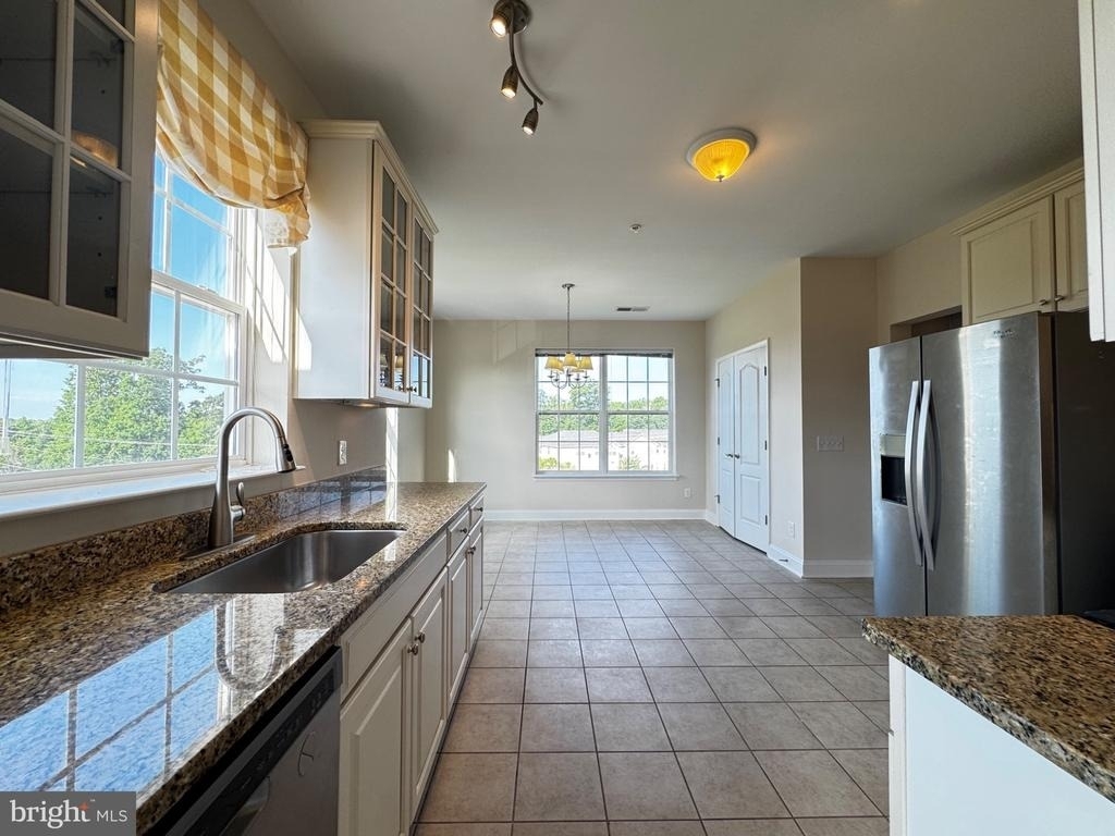 9204 Charleston Drive - Photo 23