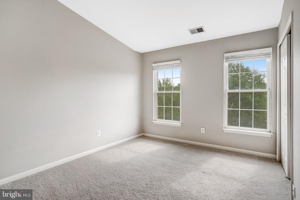 22616 Welborne Manor Square - Photo 31