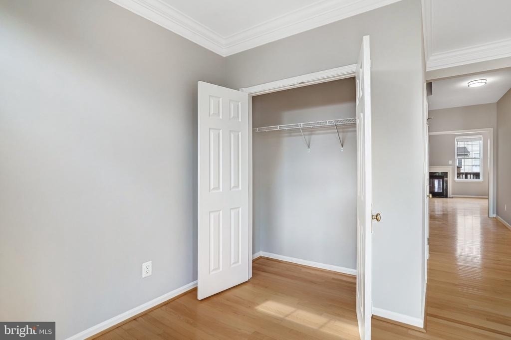22616 Welborne Manor Square - Photo 5