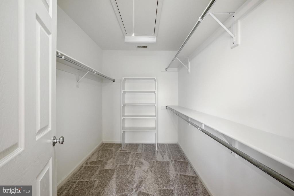 44094 Saxony Terrace - Photo 38