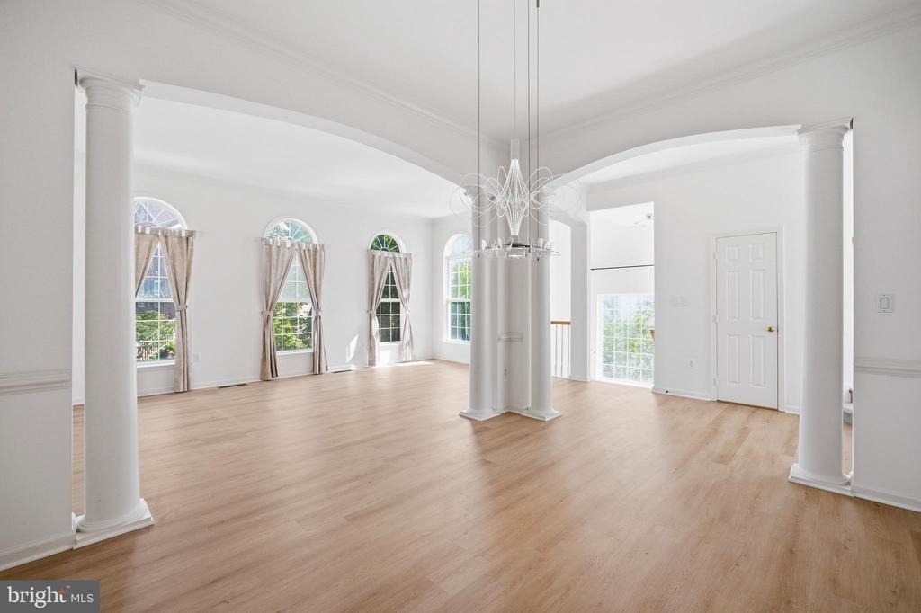 44094 Saxony Terrace - Photo 14