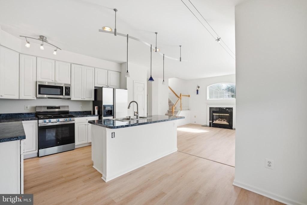 44094 Saxony Terrace - Photo 25