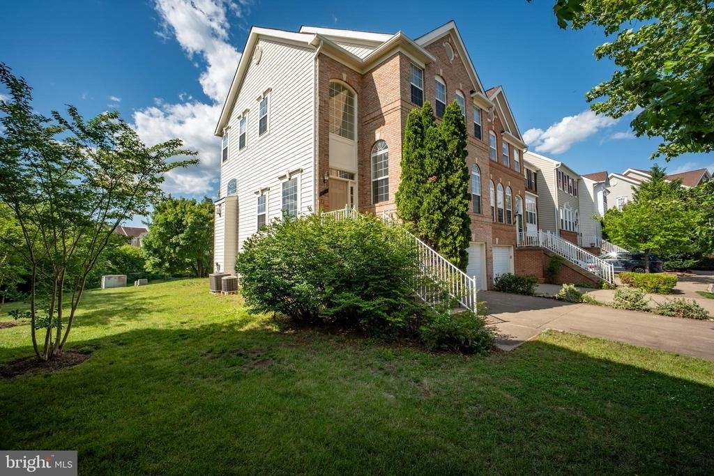44094 Saxony Terrace - Photo 3