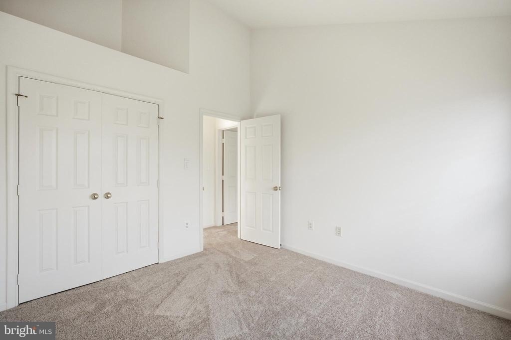 44094 Saxony Terrace - Photo 44
