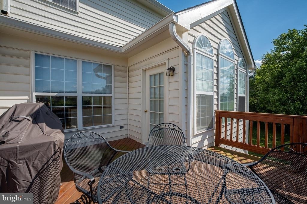 44094 Saxony Terrace - Photo 30