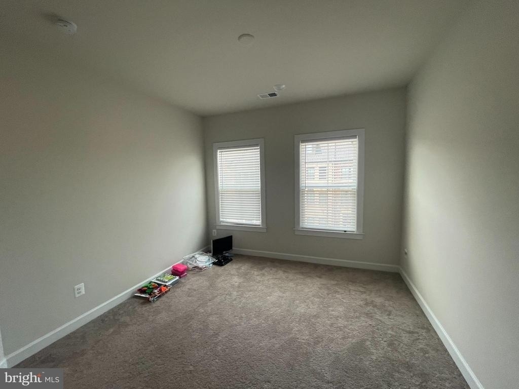 22256 Cornerstone Crossing Terrace - Photo 19