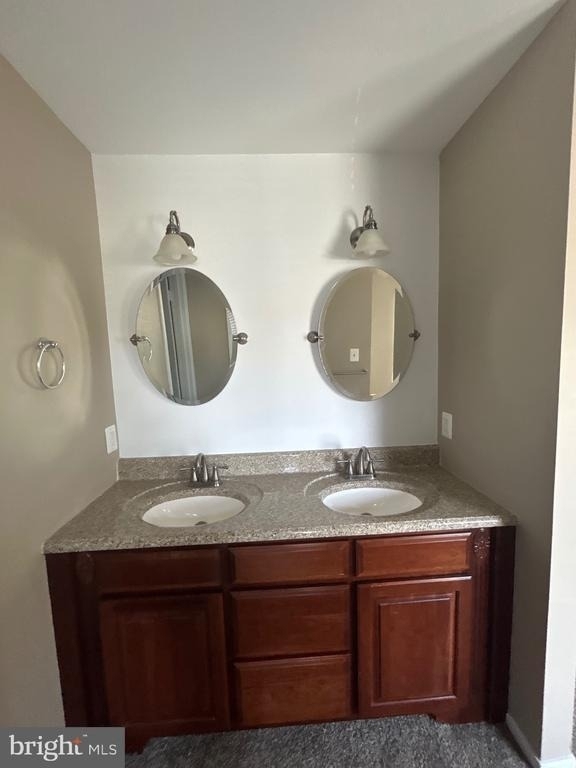 7804 Harrowgate Circle - Photo 18