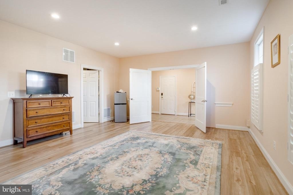 8320 Dockray Court - Photo 27