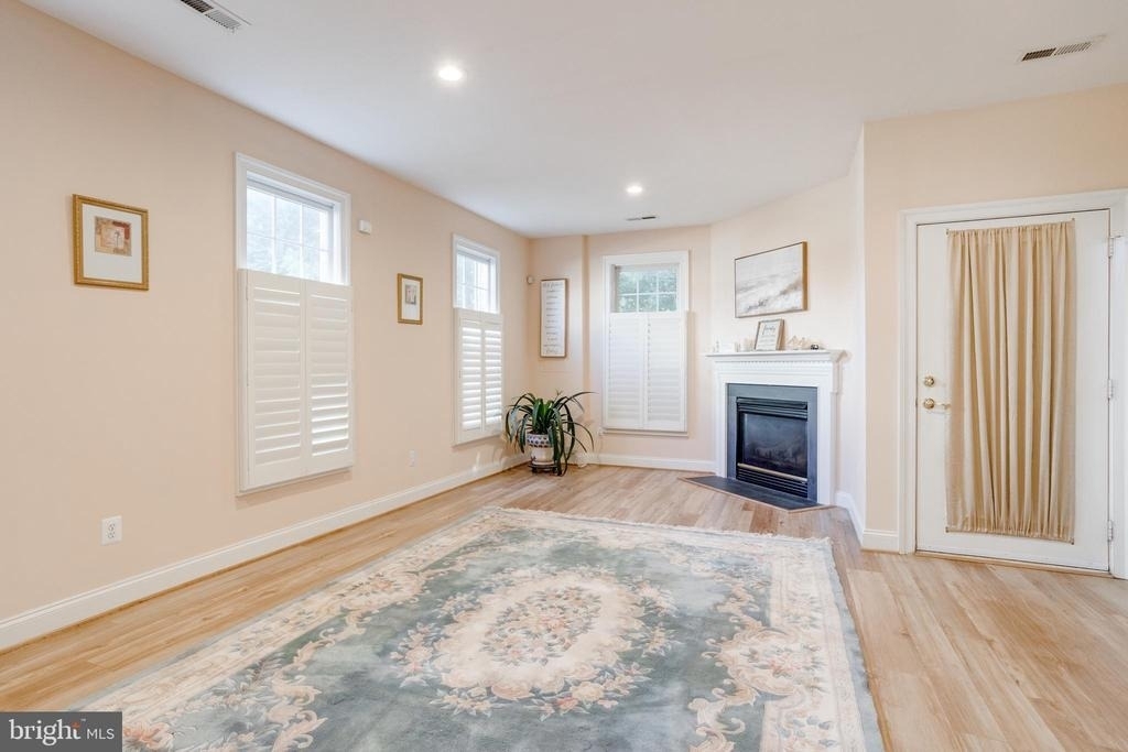 8320 Dockray Court - Photo 29