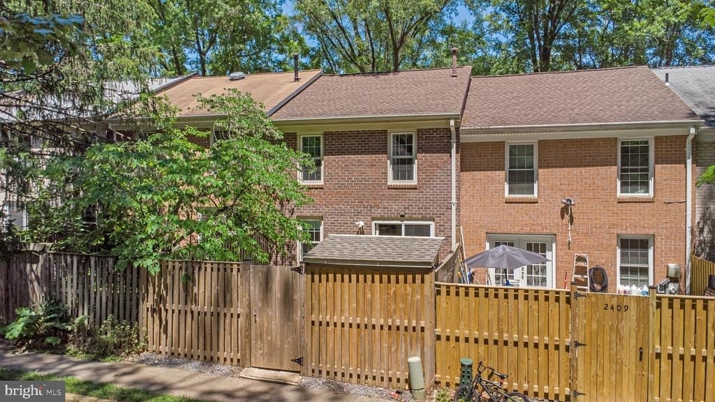 2407 Alsop Court - Photo 3