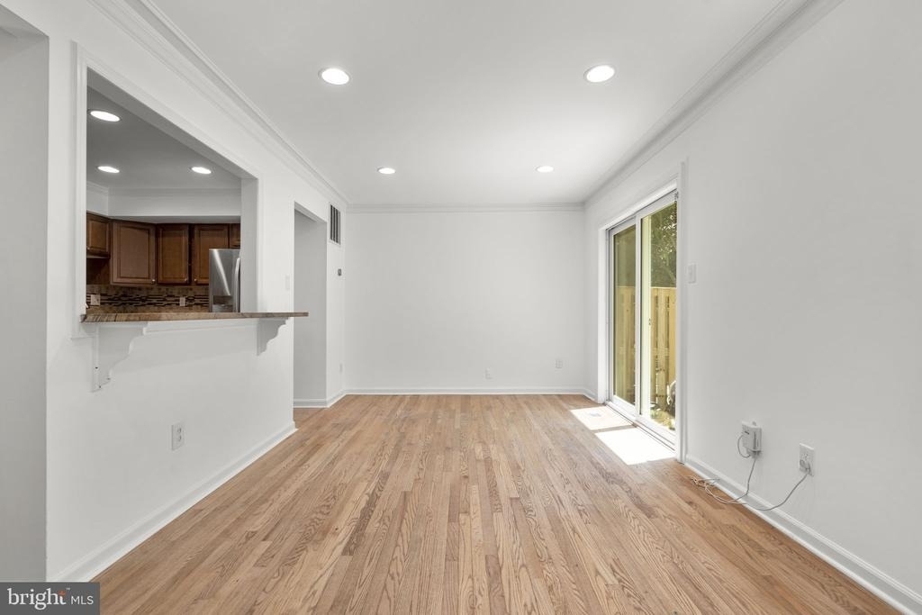 2407 Alsop Court - Photo 14