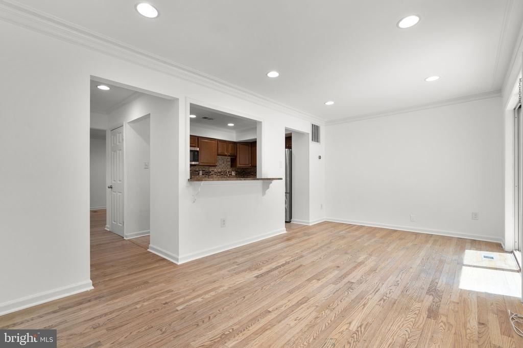 2407 Alsop Court - Photo 13