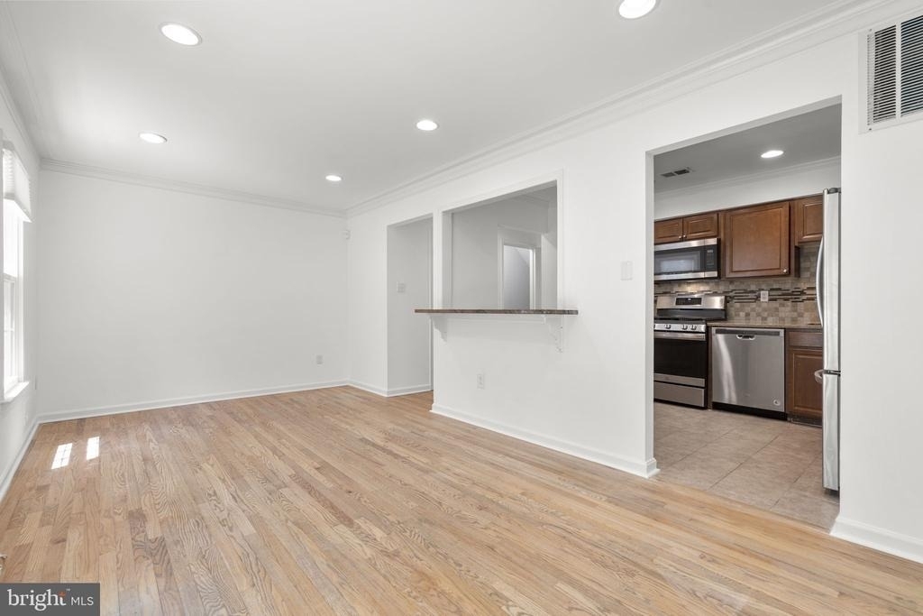 2407 Alsop Court - Photo 12