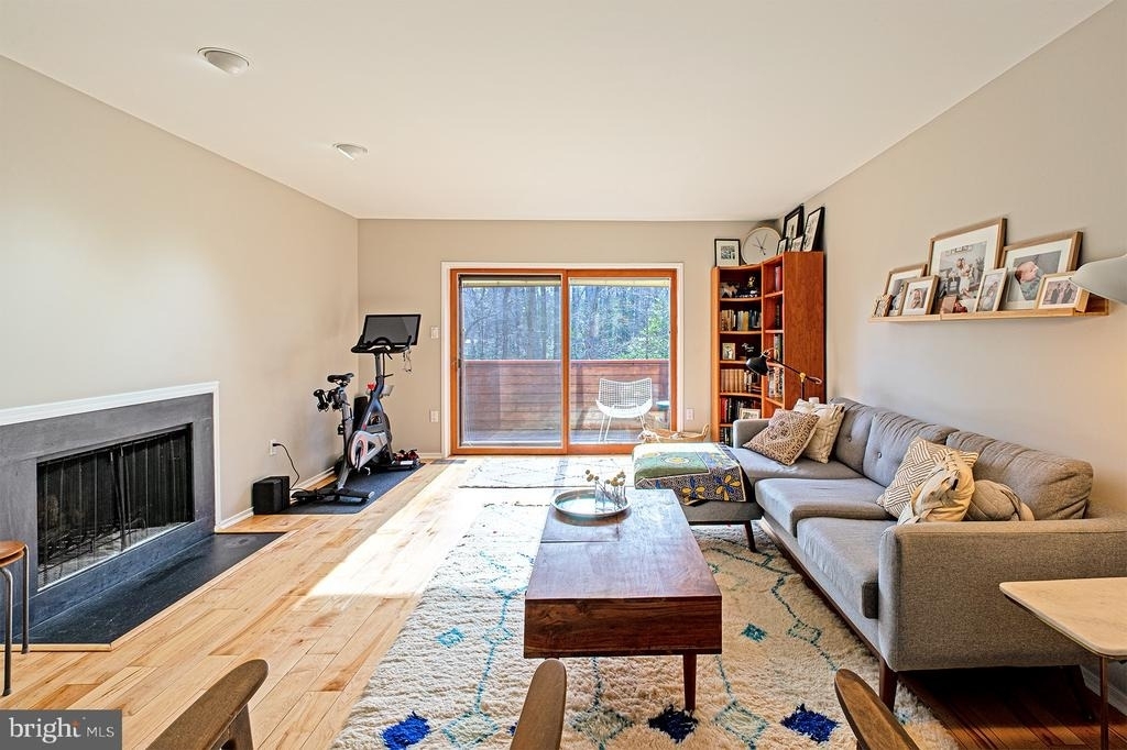 11502 Sunder Court - Photo 4