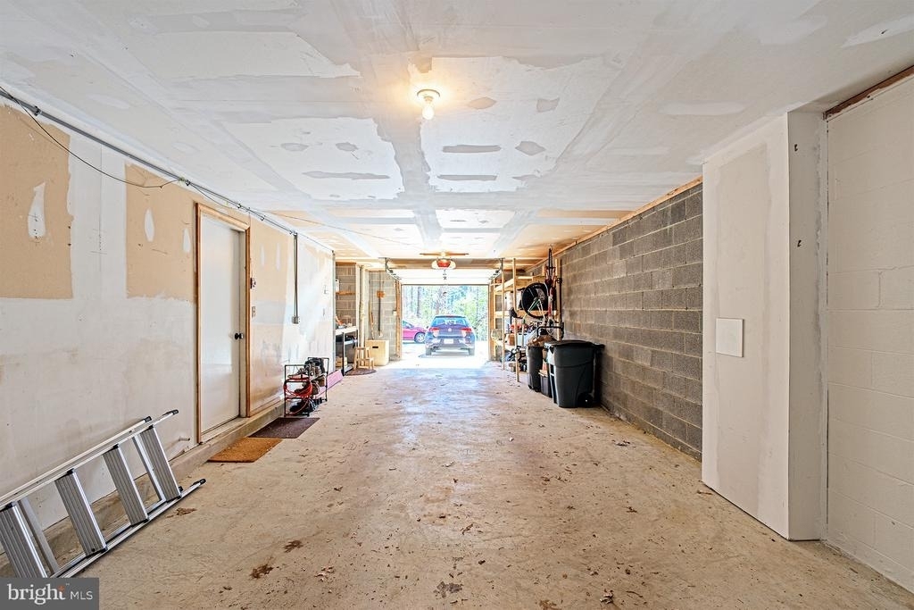 11502 Sunder Court - Photo 40