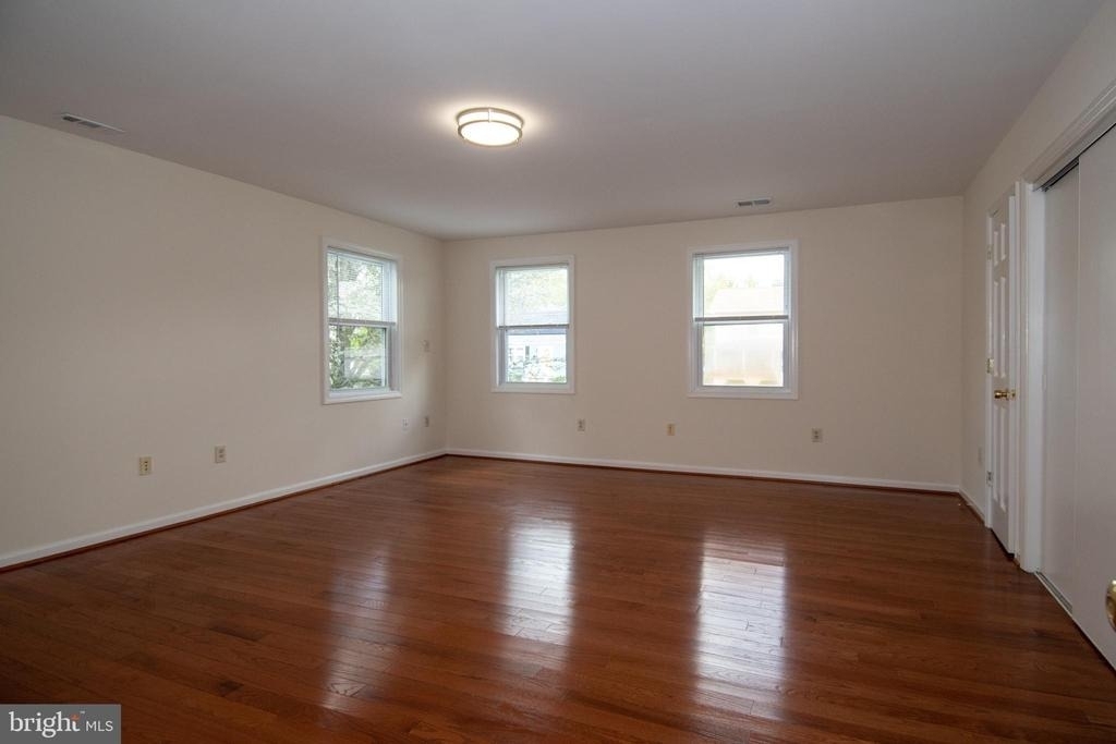6733 Gouthier Road - Photo 12