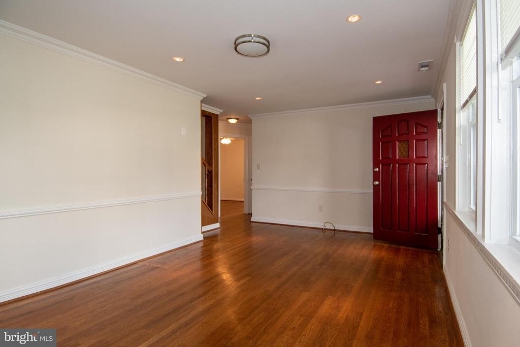 6733 Gouthier Road - Photo 3