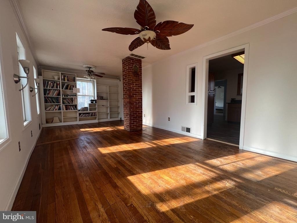 5810 Mount Vernon Drive - Photo 1