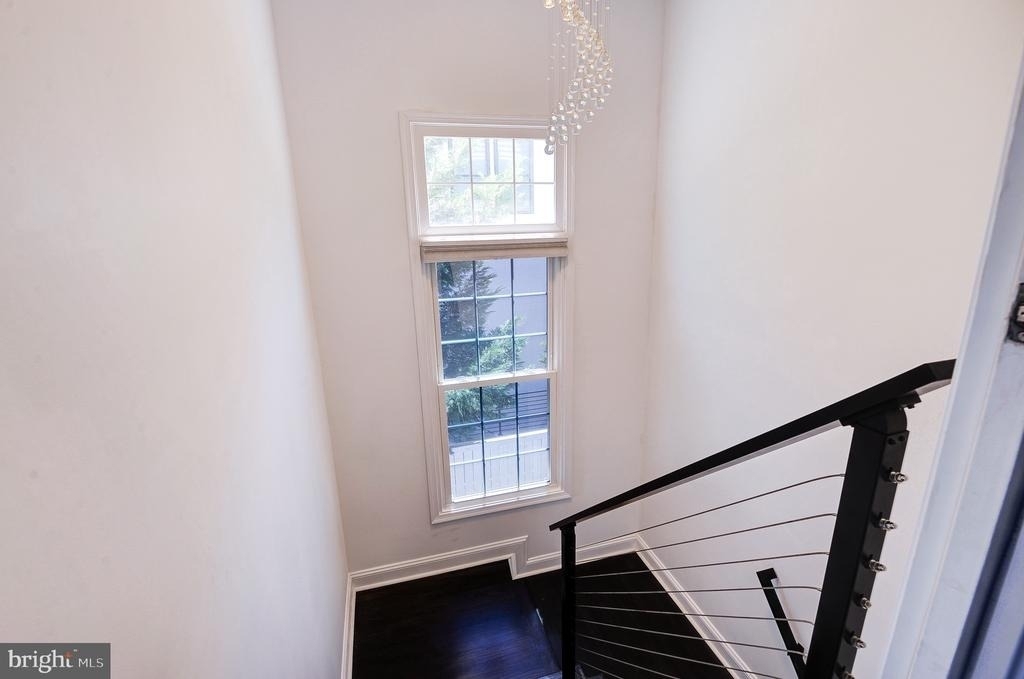 1628 Great Falls Street - Photo 28