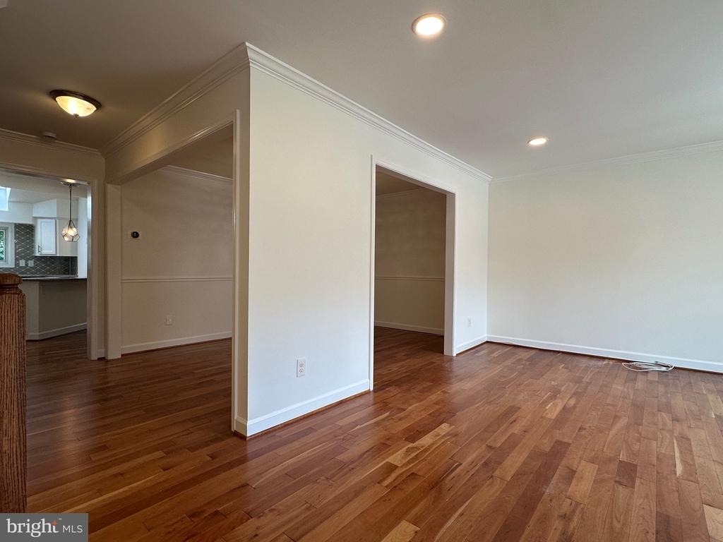 6809 Mclean Province Circle - Photo 5