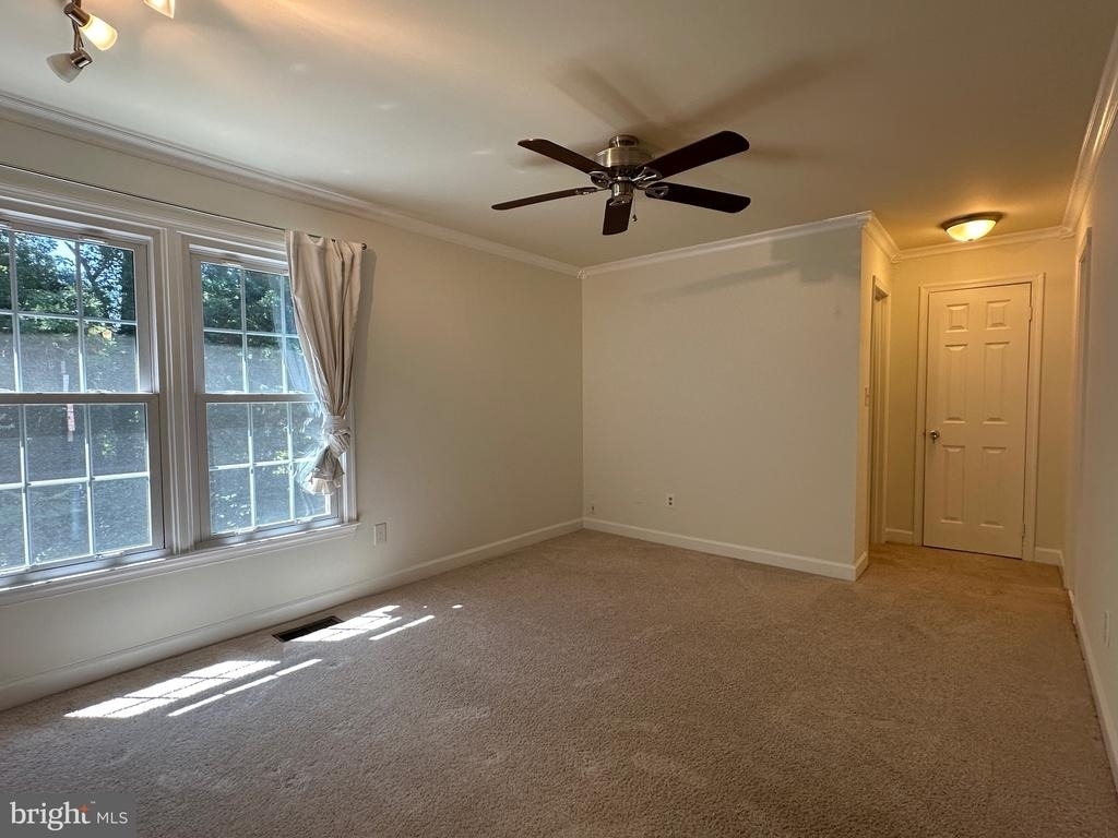 6809 Mclean Province Circle - Photo 15