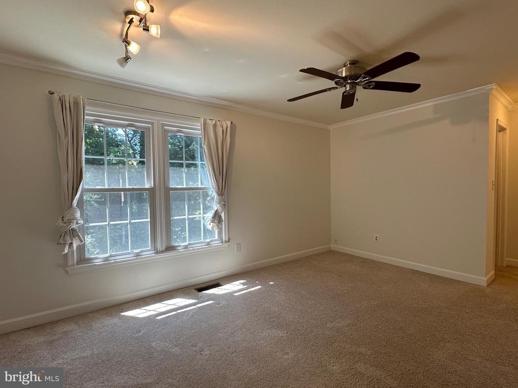 6809 Mclean Province Circle - Photo 13