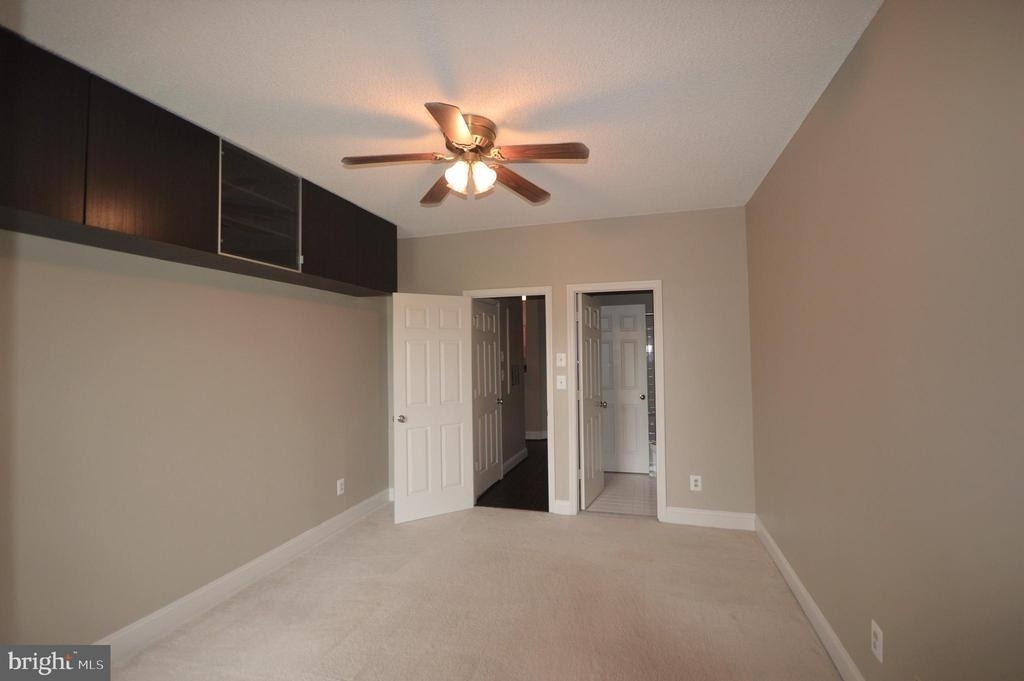 13058 Autumn Woods Way - Photo 16