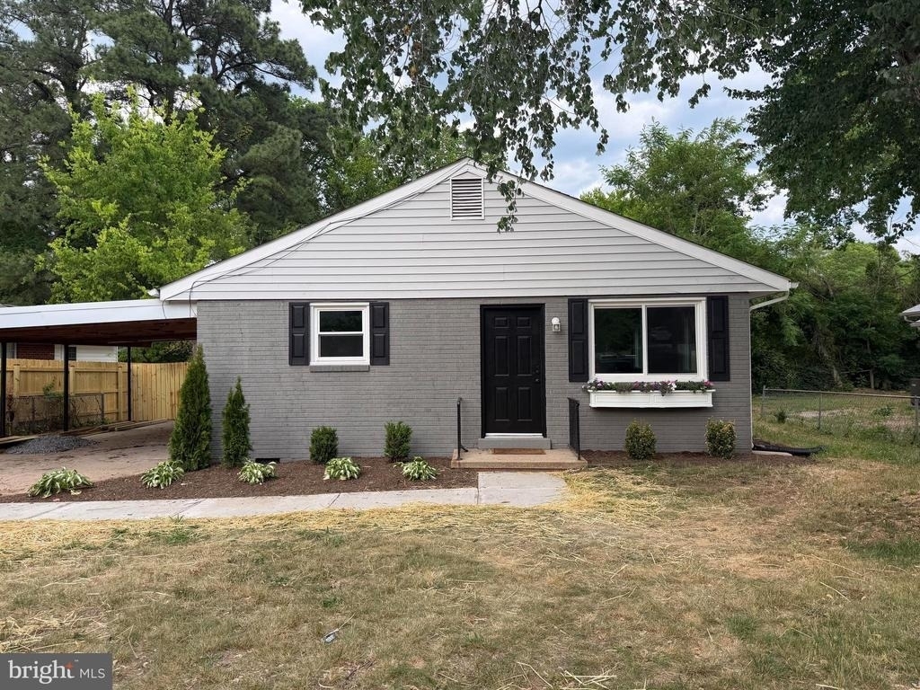 3107 Linden Avenue - Photo 0