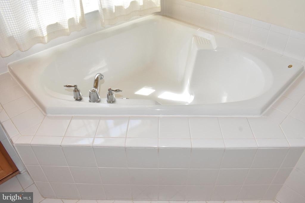 1310 Walker Drive - Photo 27