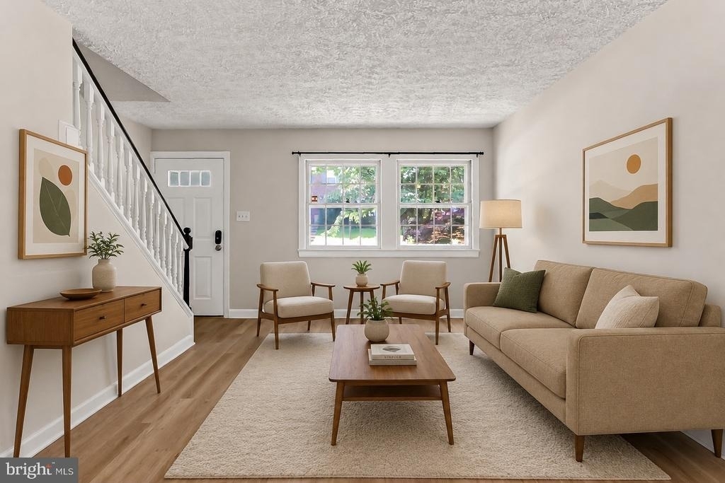 104 W Annandale Road - Photo 2