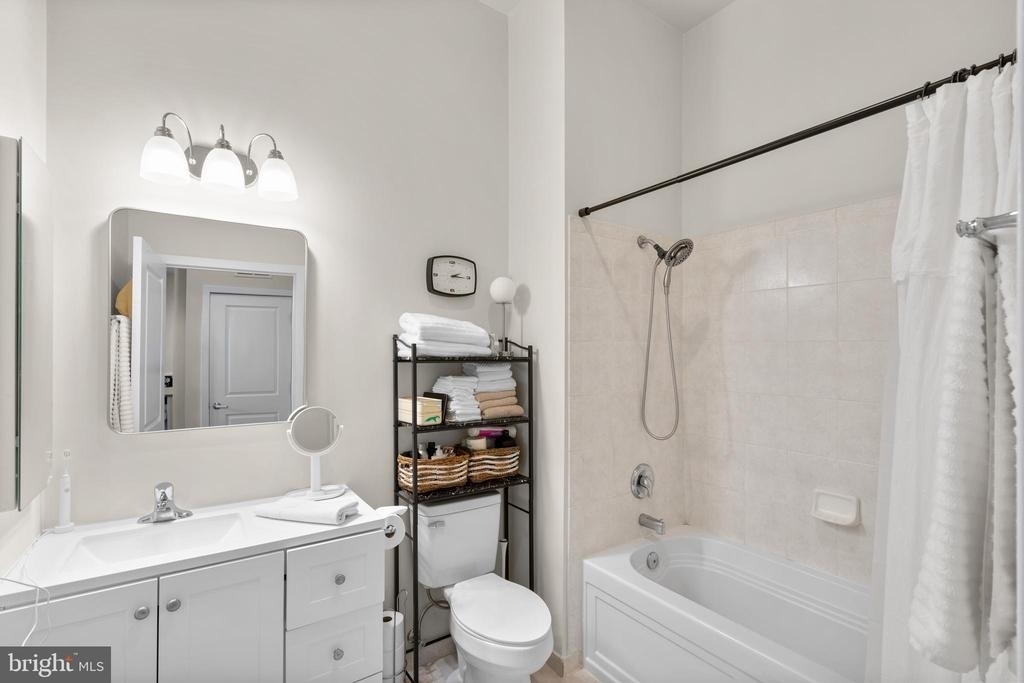 181 E Reed Avenue - Photo 21