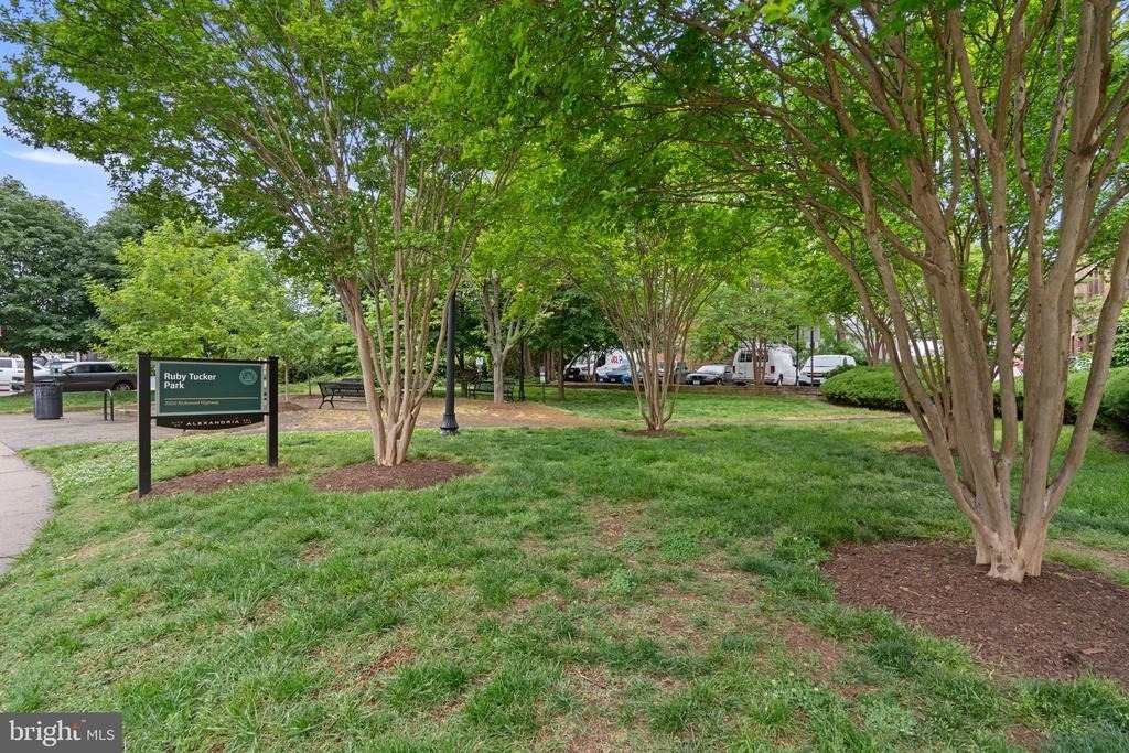181 E Reed Avenue - Photo 30