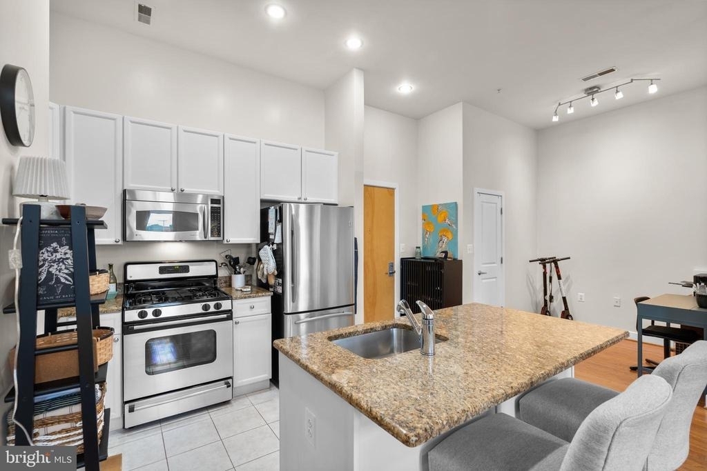 181 E Reed Avenue - Photo 7