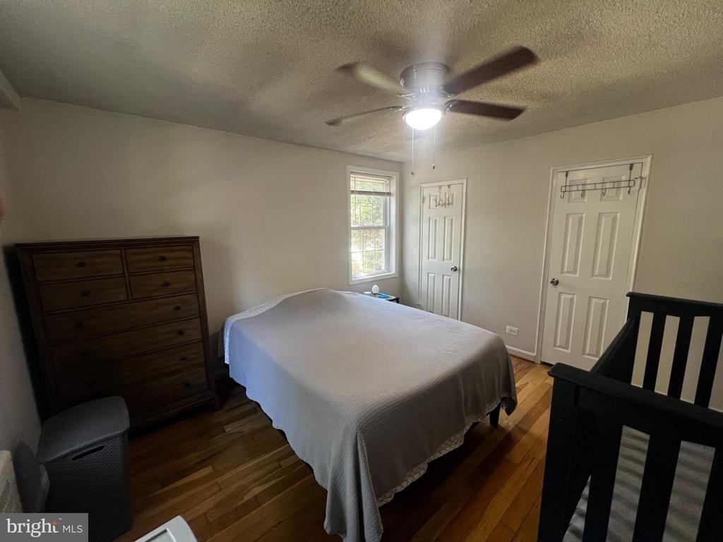 222 N George Mason Drive - Photo 6