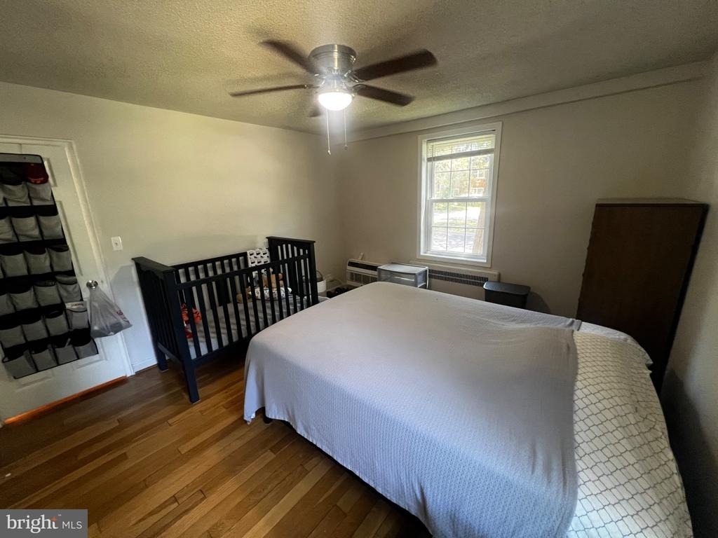 222 N George Mason Drive - Photo 7