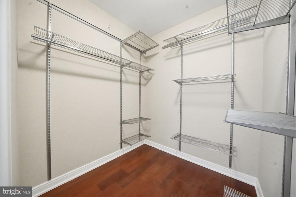 1111 19th Street N - Photo 25