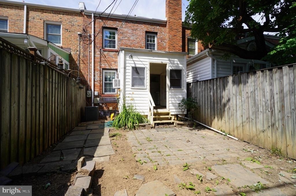 2161 N Brandywine Street - Photo 11