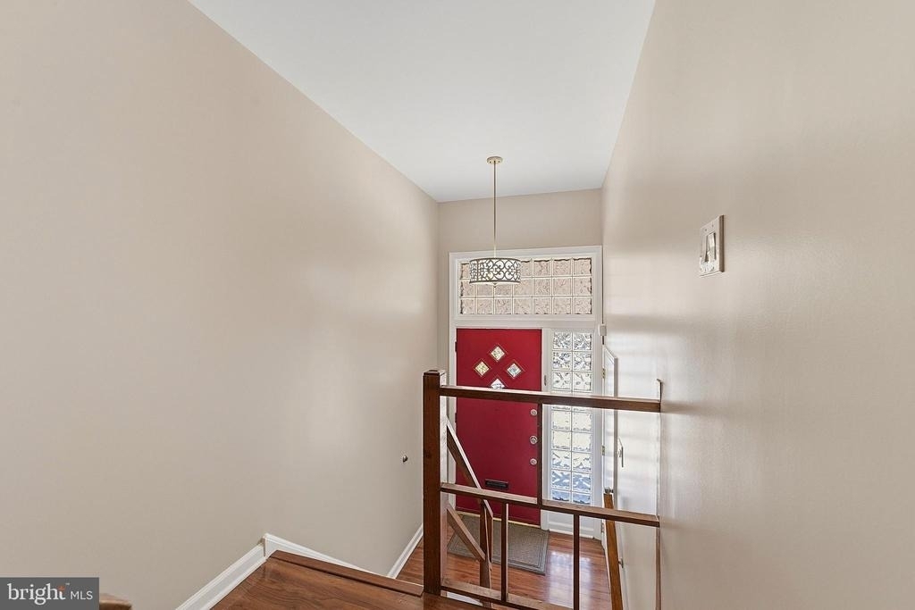 1135 W Thompson Street - Photo 19