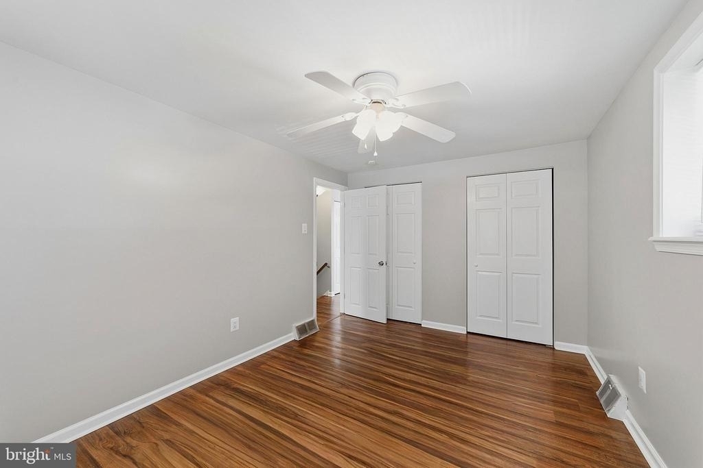 1135 W Thompson Street - Photo 9